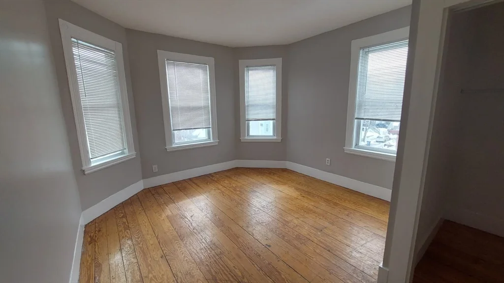 3 bed, 2 bath apartment for rent at 41 Armandine St Unit 3, Dorchester — photo 10 of 11