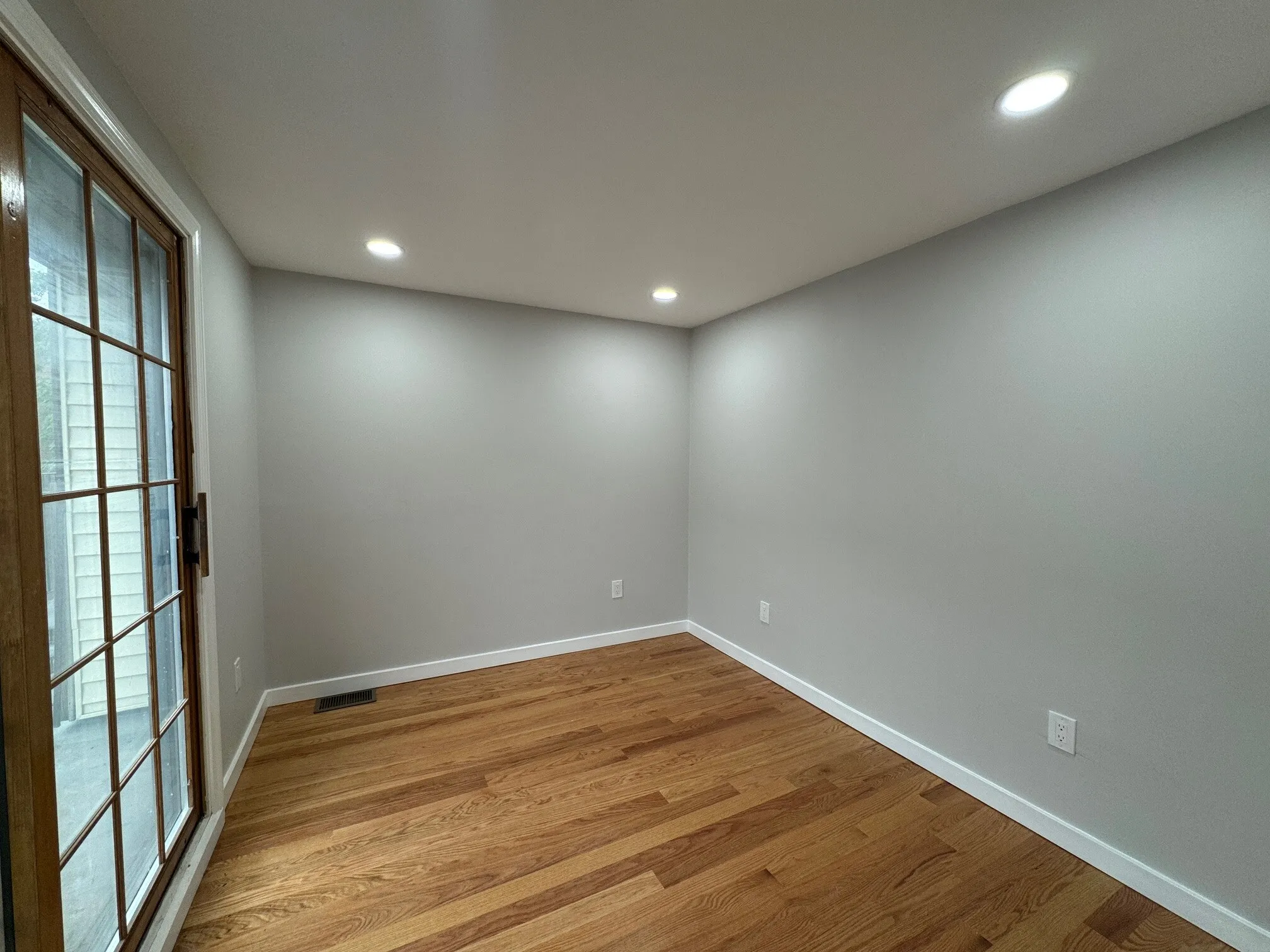 5 bed, 3 bath apartment for rent at 41 Ashford St Unit 1, Allston — photo 16 of 21