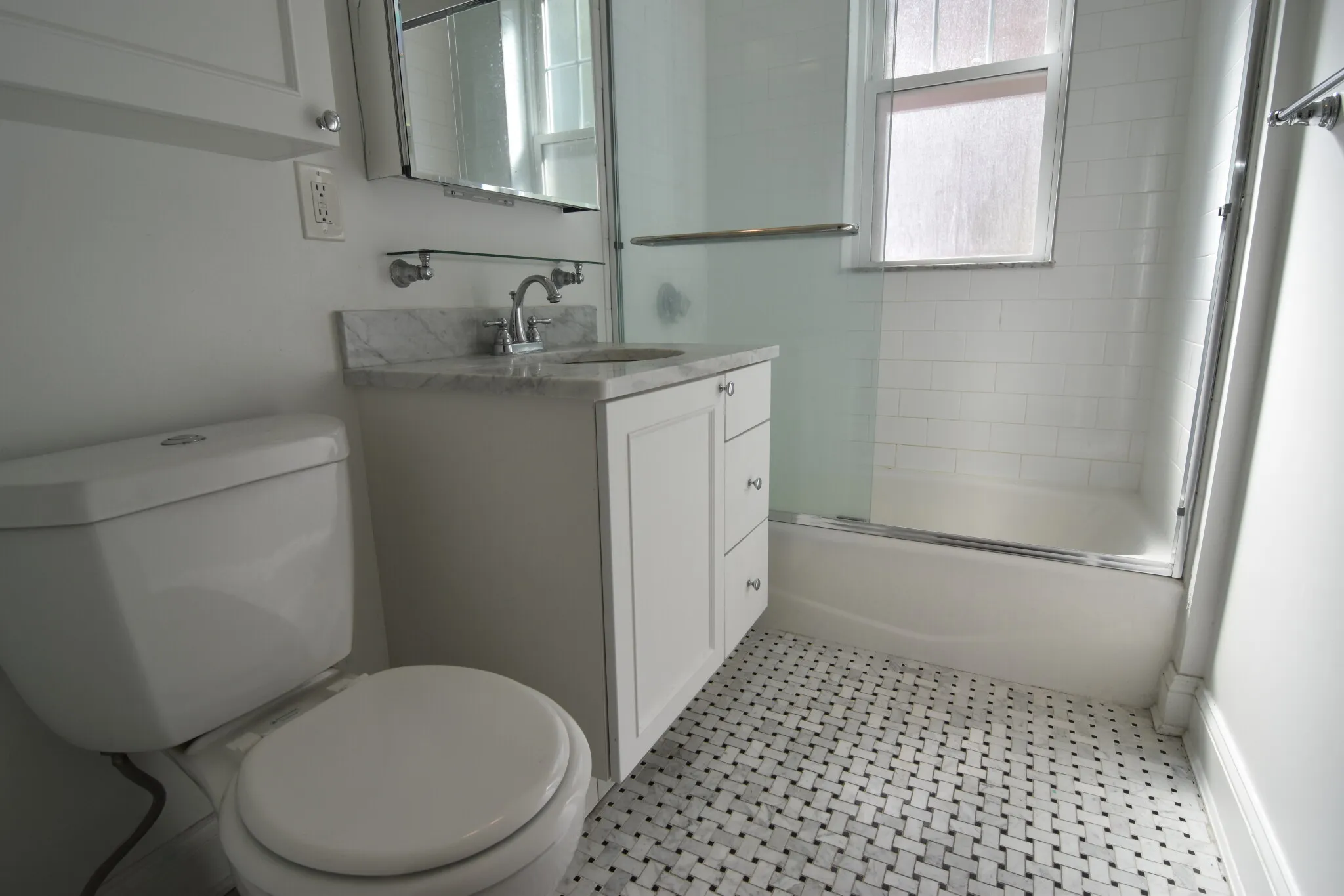 1 bed, 1 bath apartment for rent at 41 Auburn St Unit 1, Coolidge Corner — photo 7 of 13