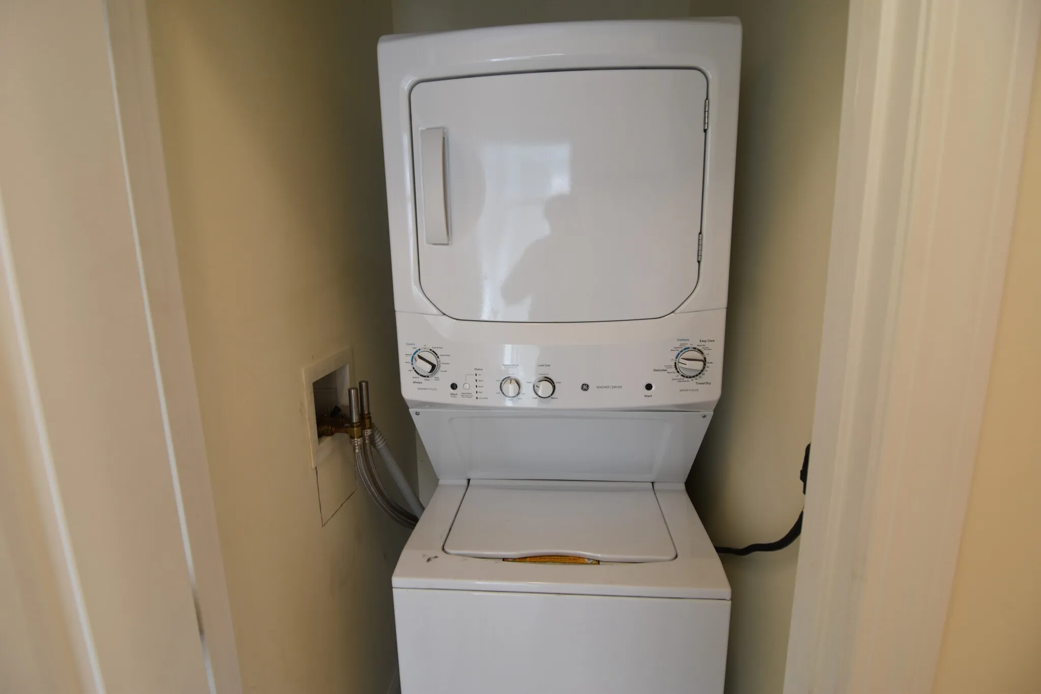 1 bed, 1 bath apartment for rent at 41 Auburn St Unit 1, Coolidge Corner — photo 3 of 13