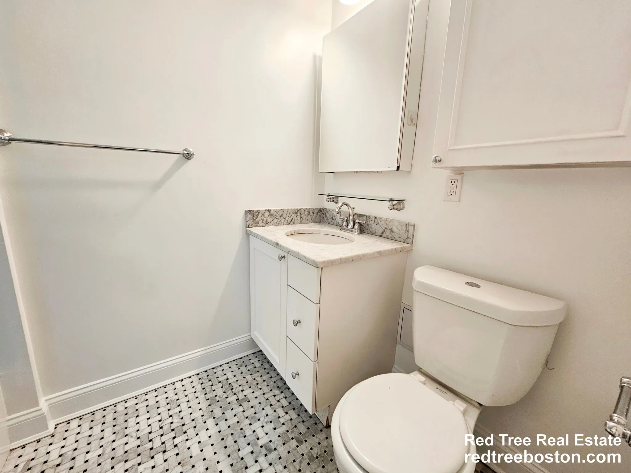 1 bed, 1 bath apartment for rent at 41 Auburn St Unit 1, Coolidge Corner — photo 5 of 6