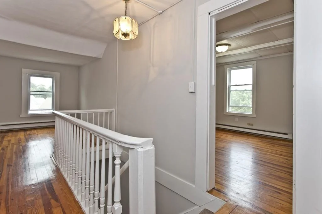 4 bed, 1 bath apartment for rent at 41 Baker St Unit 2, Malden — photo 4 of 9