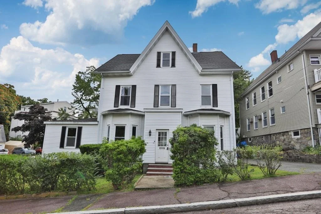 4 bed, 1 bath apartment for rent at 41 Baker St Unit 2, Malden — photo 9 of 9
