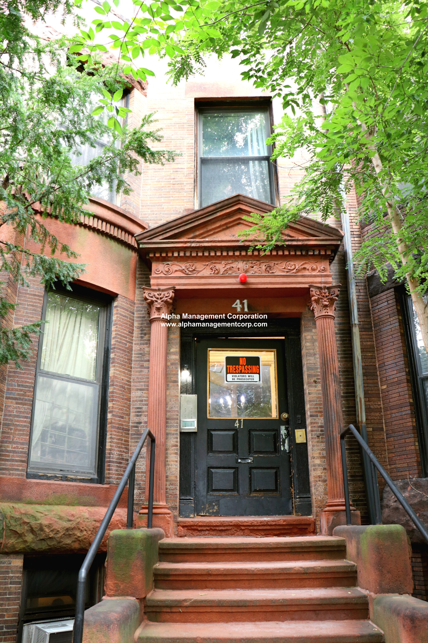 2 bed, 1 bath apartment for rent at 41 Bay State Rd Unit 3R, Fenway — photo 3 of 4