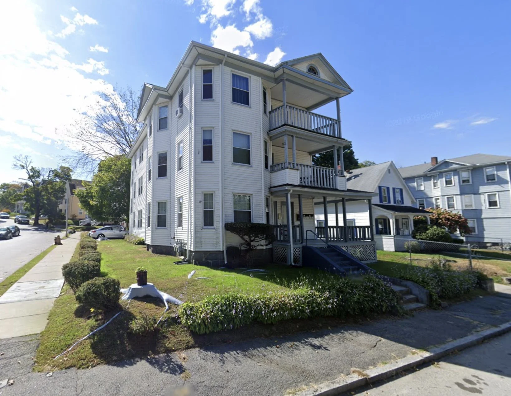3 bed, 1 bath apartment for rent at 41 Beaver St Unit 3, Worcester