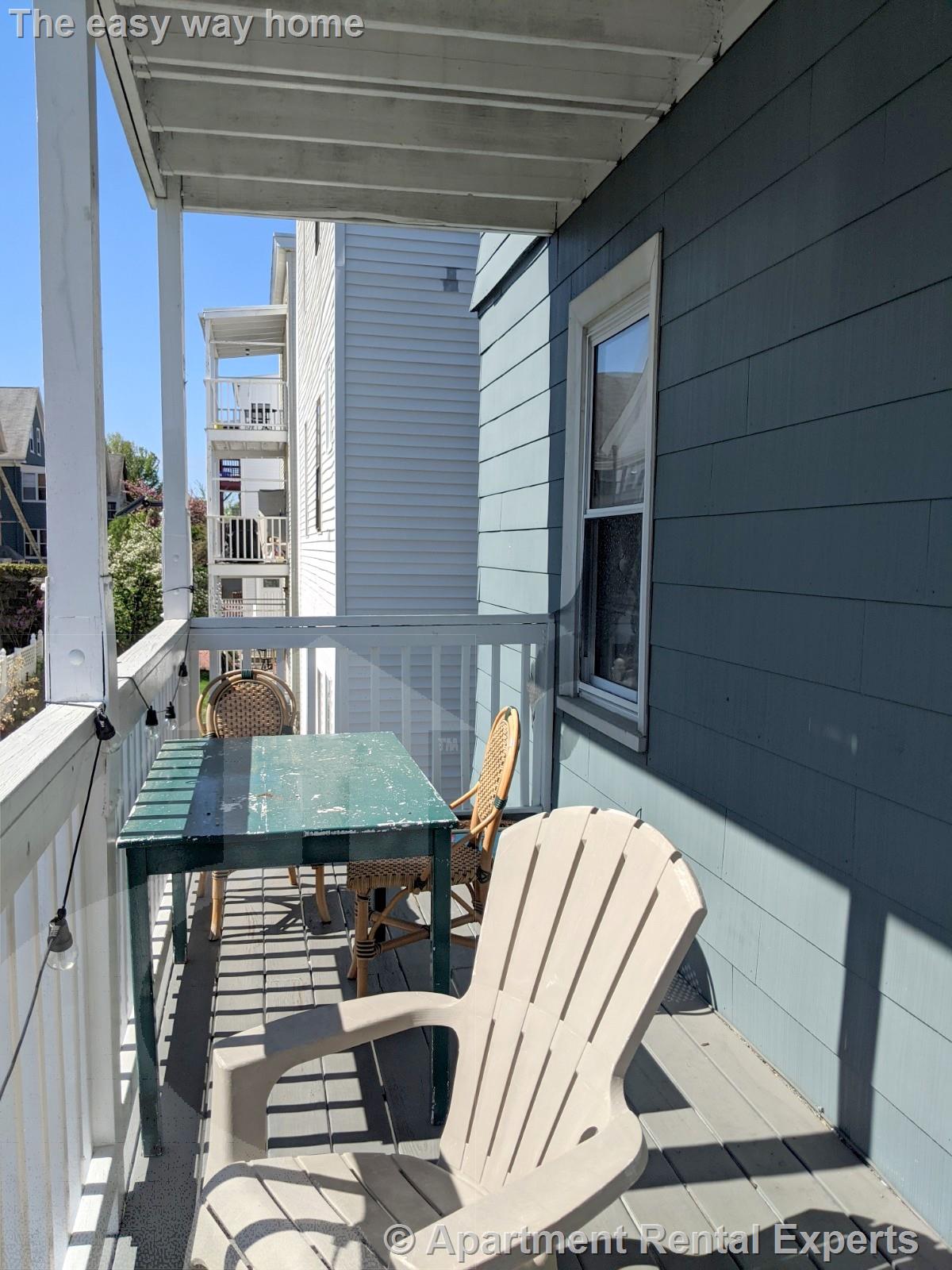 3 bed, 1 bath apartment for rent at 41 Belknap St Unit 2, Teele Square — photo 21 of 23