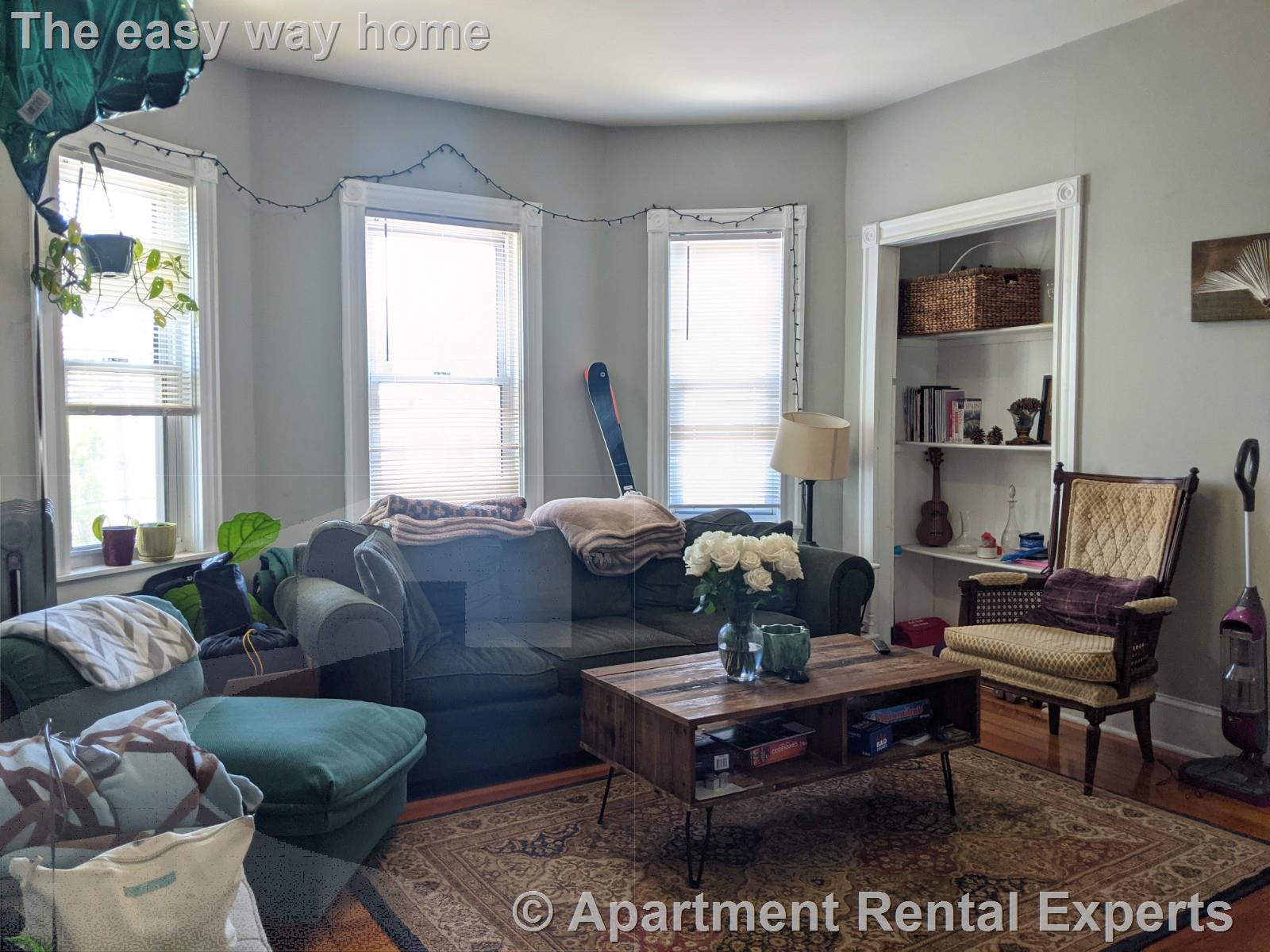 3 bed, 1 bath apartment for rent at 41 Belknap St Unit 2, Teele Square — photo 10 of 23