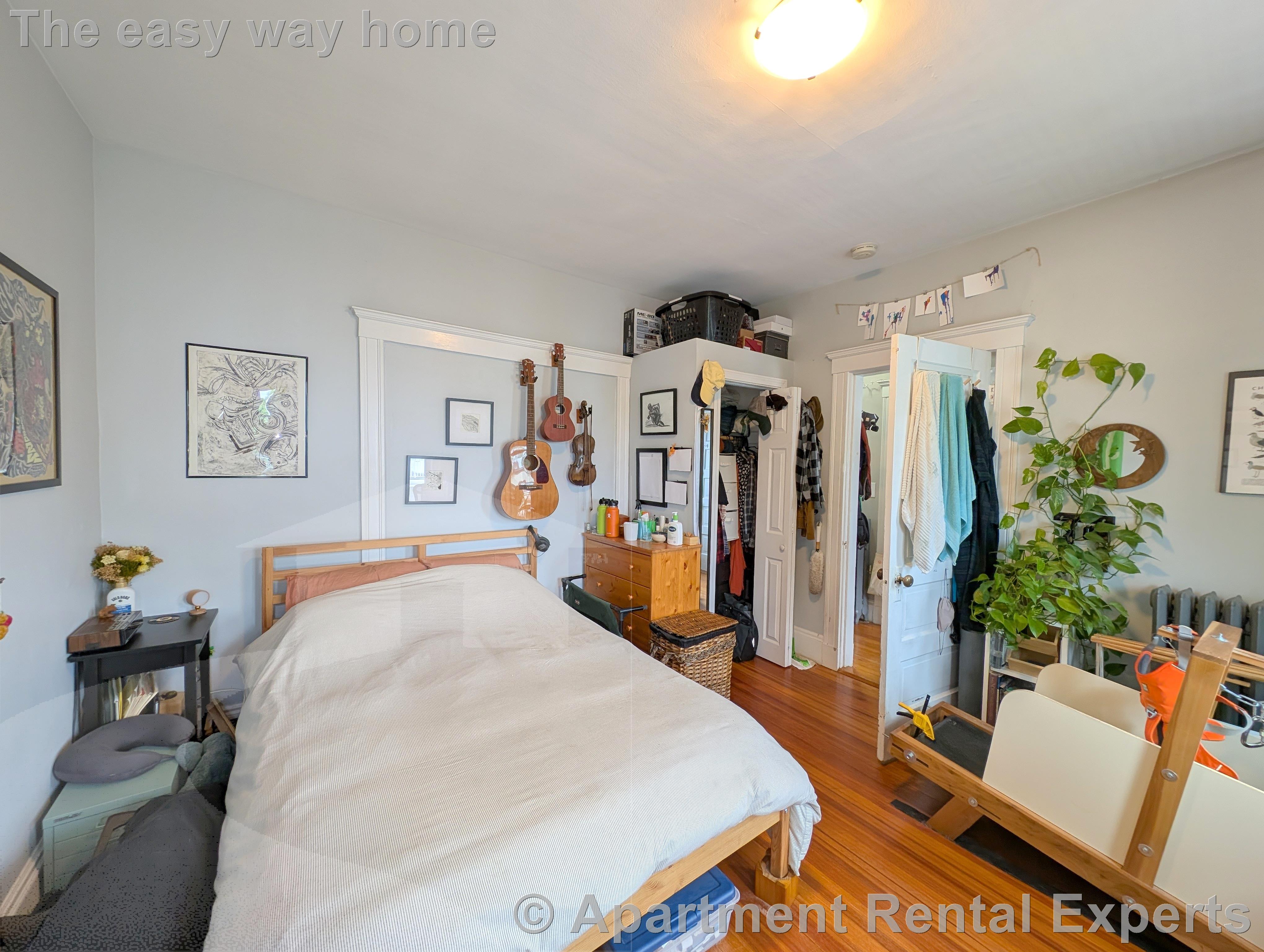 3 bed, 1 bath apartment for rent at 41 Belknap St Unit 3, Teele Square — photo 9 of 19