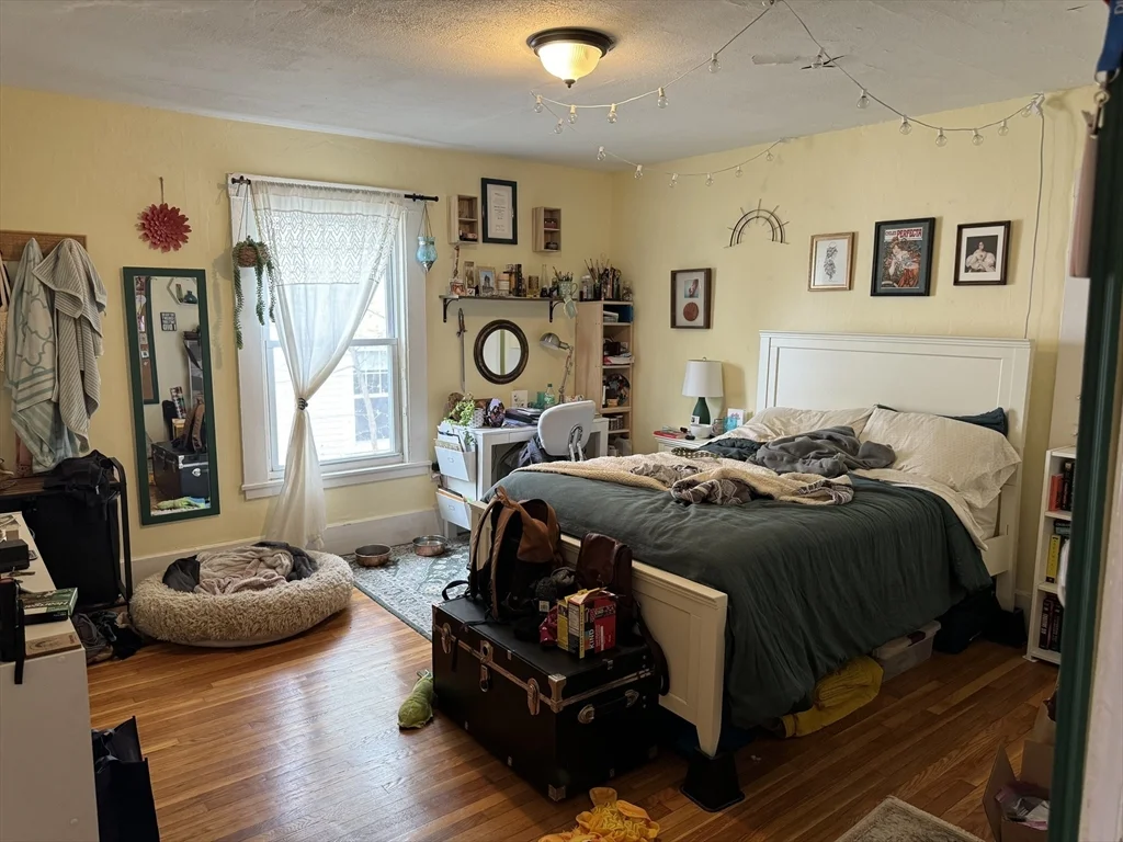 4 bed, 1 bath apartment for rent at 41 Bigelow Unit 3, Brighton — photo 6 of 13