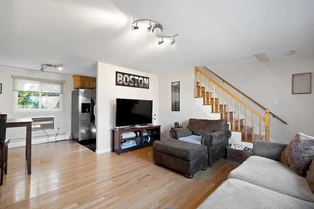 2 bed, 1 bath apartment for rent at 41 Bishop Dr Unit 41, Framingham — photo 4 of 25