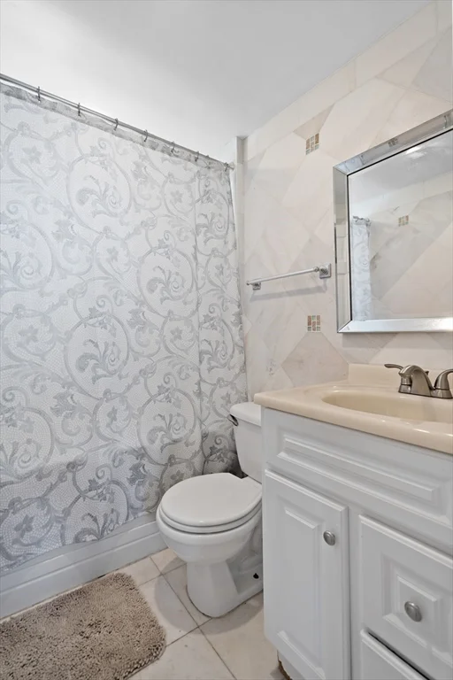 2 bed, 1 bath apartment for rent at 41 Bishop Dr Unit 41, Framingham — photo 17 of 25