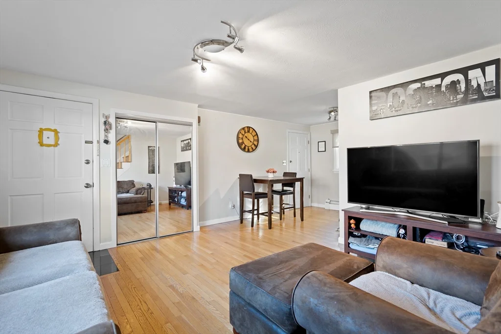 2 bed, 1 bath apartment for rent at 41 Bishop Dr Unit 41, Framingham — photo 7 of 25