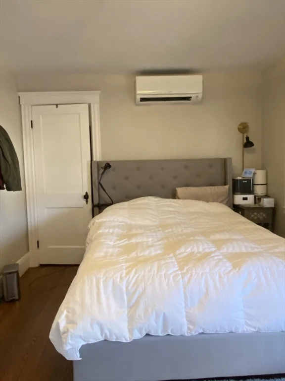 3 bed, 2 bath apartment for rent at 41 Blakeley St, Lynn — photo 14 of 17