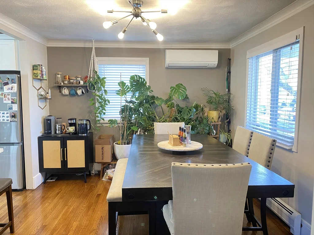 3 bed, 2 bath apartment for rent at 41 Blakeley St, Lynn — photo 6 of 17