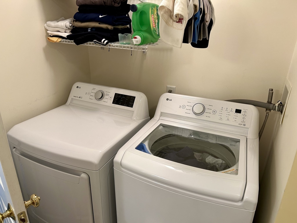 2 bed, 1 bath apartment for rent at 41 Boston Rd Unit 151, Billerica — photo 25 of 25