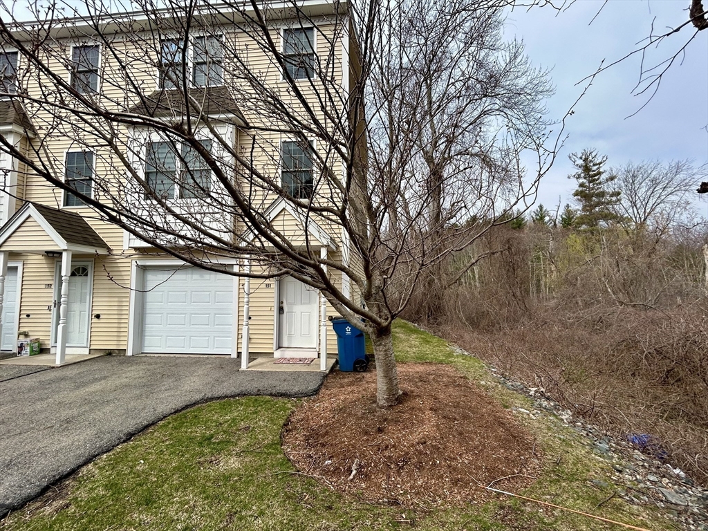 2 bed, 1 bath apartment for rent at 41 Boston Rd Unit 151, Billerica — photo 2 of 25