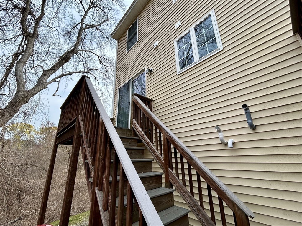 2 bed, 1 bath apartment for rent at 41 Boston Rd Unit 151, Billerica — photo 23 of 25