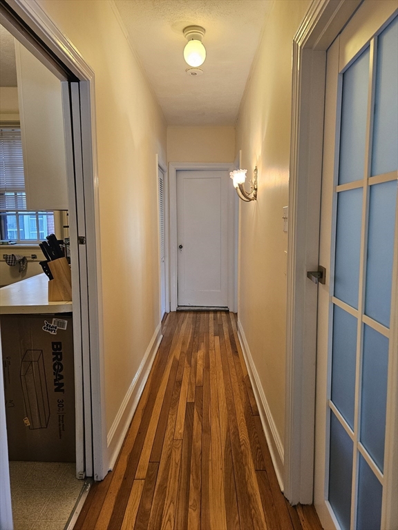 2 bed, 1 bath apartment for rent at 41 Bowdoin St Unit 33, Neighborhood Nine — photo 11 of 20