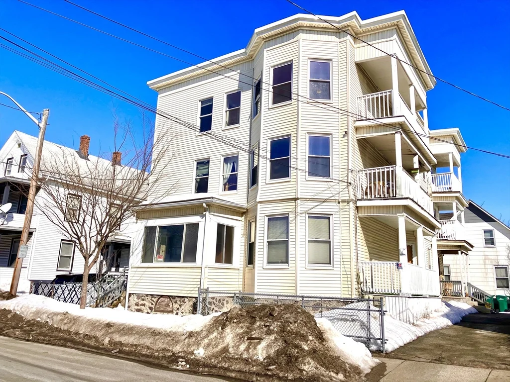 3 bed, 1 bath apartment for rent at 41 Brimblecom St Unit 3, Lynn — photo 1 of 16