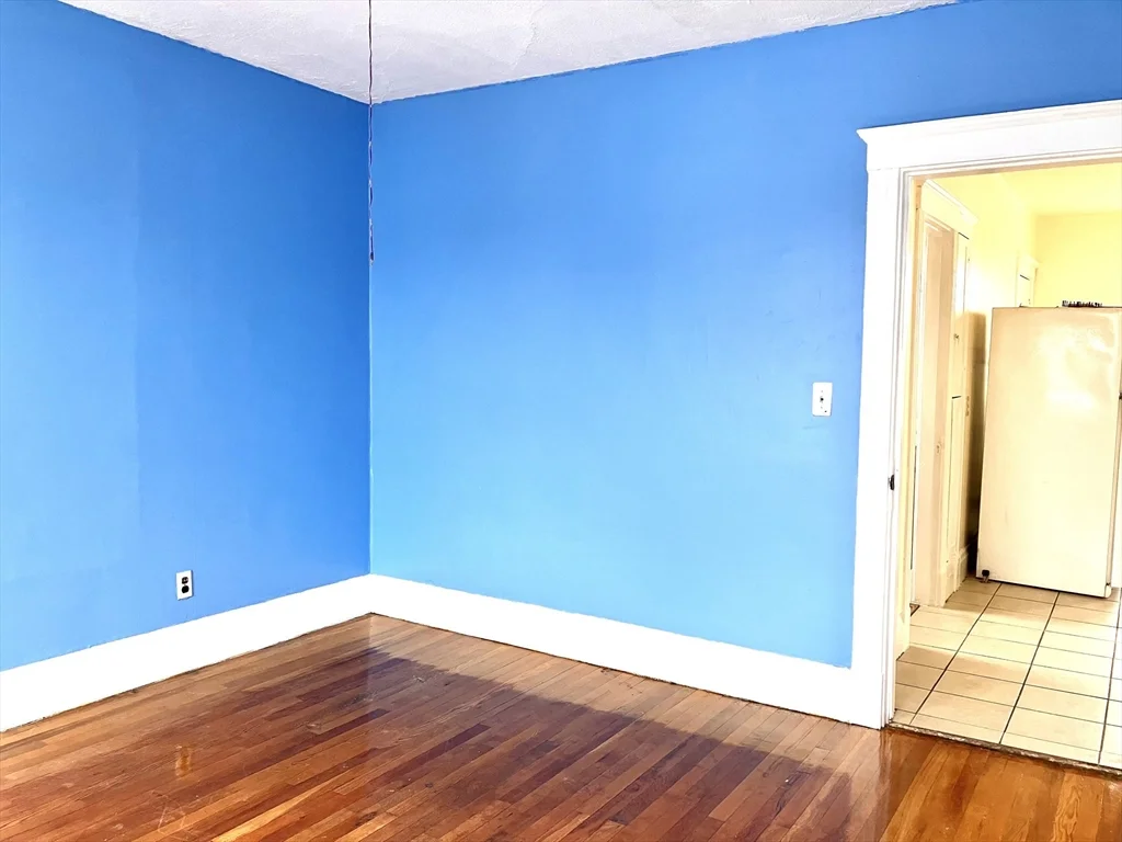 3 bed, 1 bath apartment for rent at 41 Brimblecom St Unit 3, Lynn — photo 11 of 16