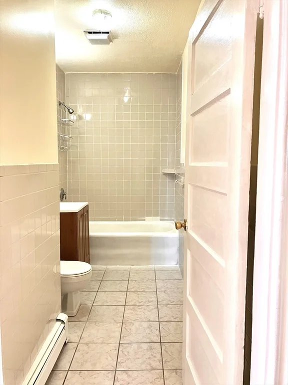 3 bed, 1 bath apartment for rent at 41 Brimblecom St Unit 3, Lynn — photo 16 of 16