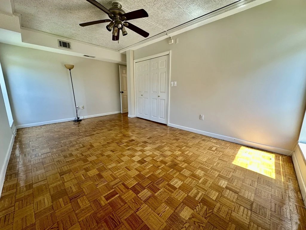 2 bed, 1 bath apartment for rent at 41 Broadlawn Park Unit 22A, West Roxbury — photo 11 of 22