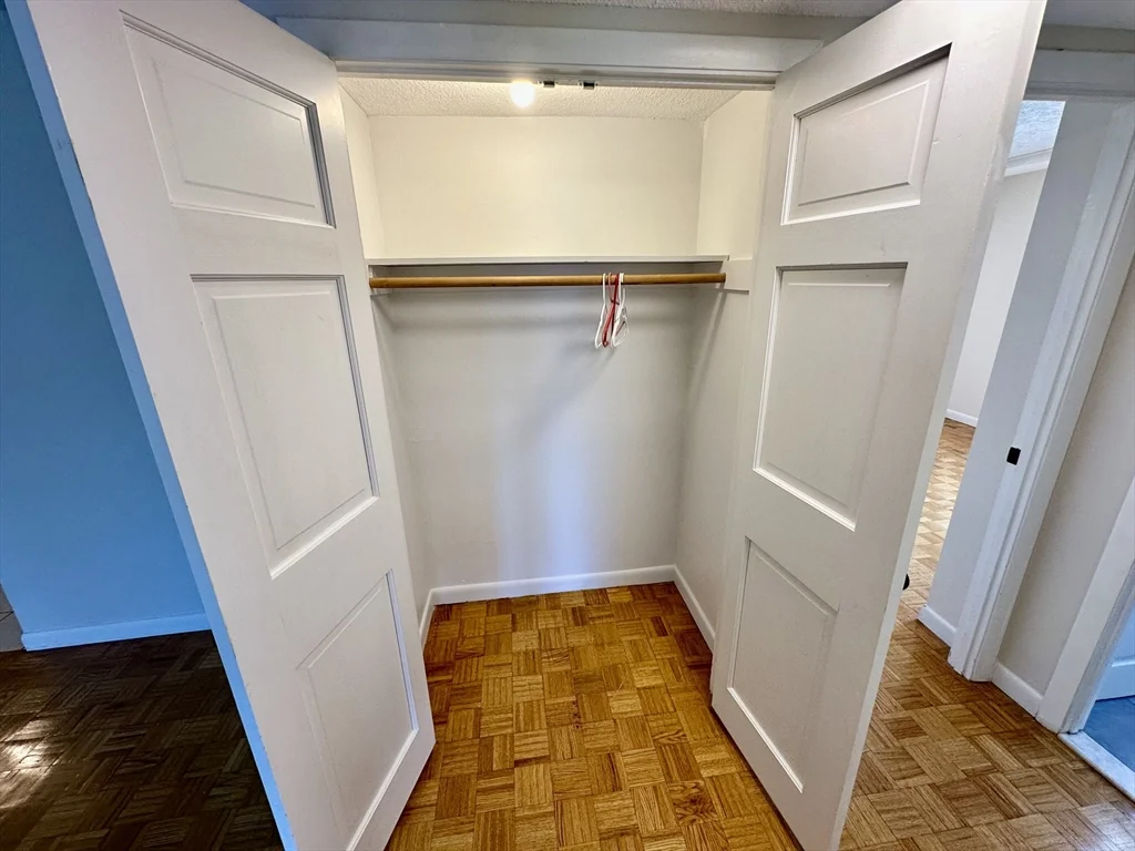 2 bed, 1 bath apartment for rent at 41 Broadlawn Park Unit 22A, West Roxbury — photo 9 of 22