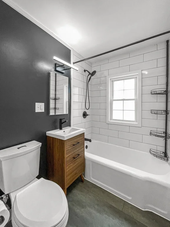 5 bed, 2 bath apartment for rent at 41 Burrwood Rd, West Roxbury — photo 9 of 19