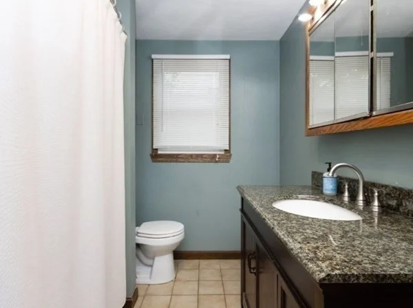 2 bed, 1 bath apartment for rent at 41 Central Unit 3, Whitman — photo 6 of 13