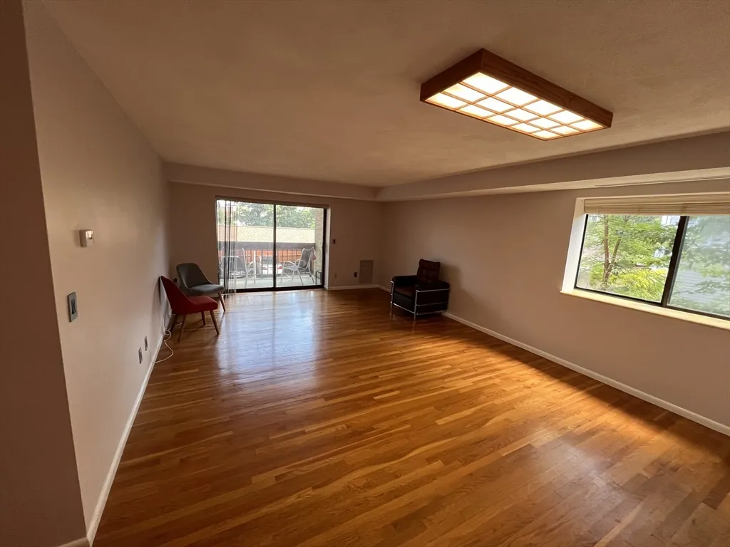 2 bed, 2 bath apartment for rent at 41 Centre St Unit 201, North Brookline — photo 7 of 23