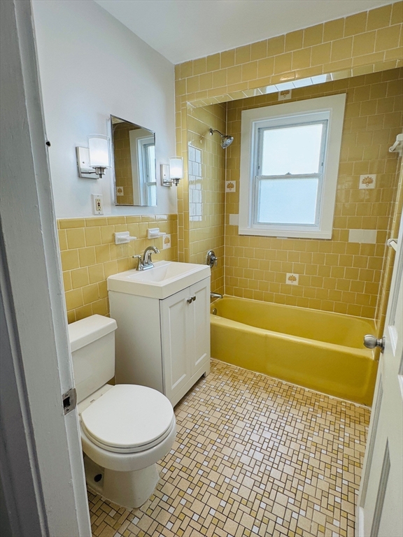 2 bed, 1 bath apartment for rent at 41 Chapman St Unit 41, Watertown — photo 9 of 12