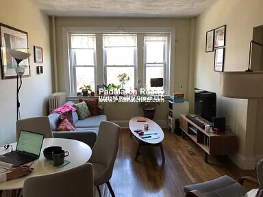 3 bed, 2 bath apartment for rent at 41 Chestnut Hill Ave Unit 23, Brighton — photo 1 of 11