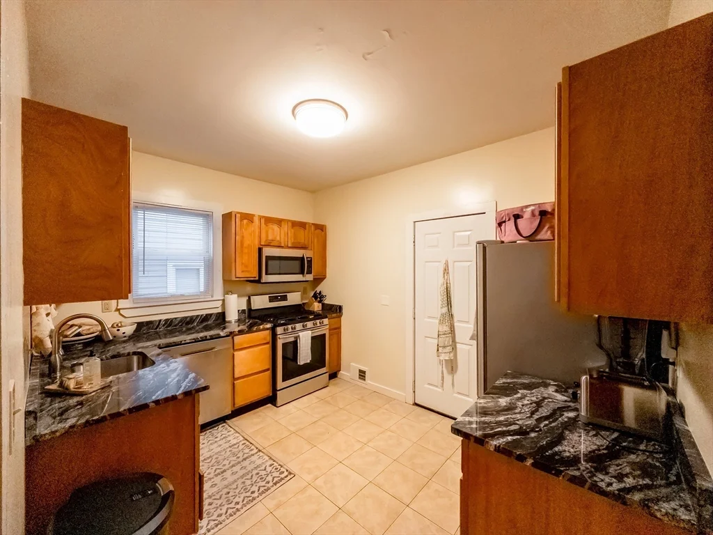 2 bed, 1 bath apartment for rent at 41 Child St Unit 1, Jamaica Plain — photo 2 of 14