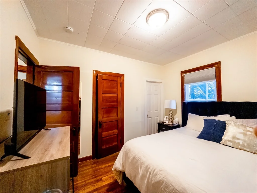 2 bed, 1 bath apartment for rent at 41 Child St Unit 1, Jamaica Plain — photo 7 of 14