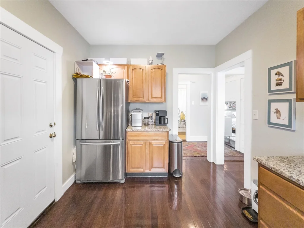 2 bed, 1 bath apartment for rent at 41 Child St Unit 3, Jamaica Plain — photo 15 of 28