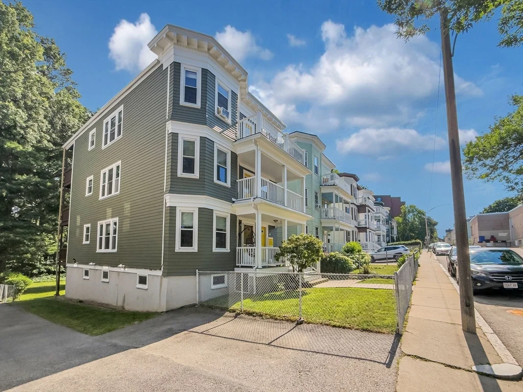 2 bed, 1 bath apartment for rent at 41 Child St Unit 3, Jamaica Plain — photo 26 of 28
