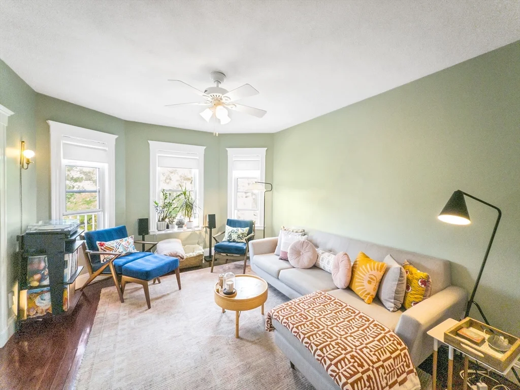 2 bed, 1 bath apartment for rent at 41 Child St Unit 3, Jamaica Plain — photo 13 of 28
