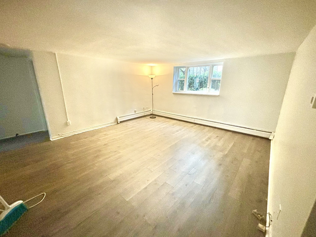 2 bed, 1 bath apartment for rent at 41 Colborne Rd Unit B2, Brighton — photo 2 of 10