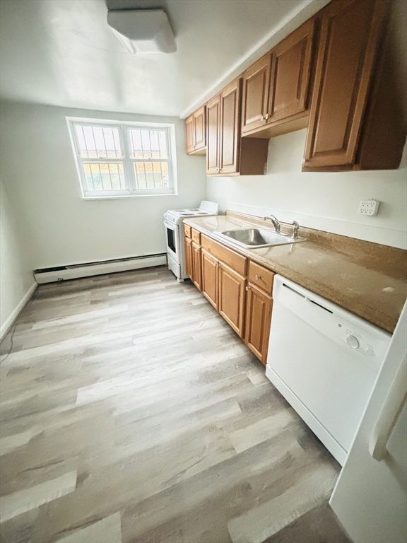 2 bed, 1 bath apartment for rent at 41 Colborne Rd Unit B2, Brighton — photo 5 of 10
