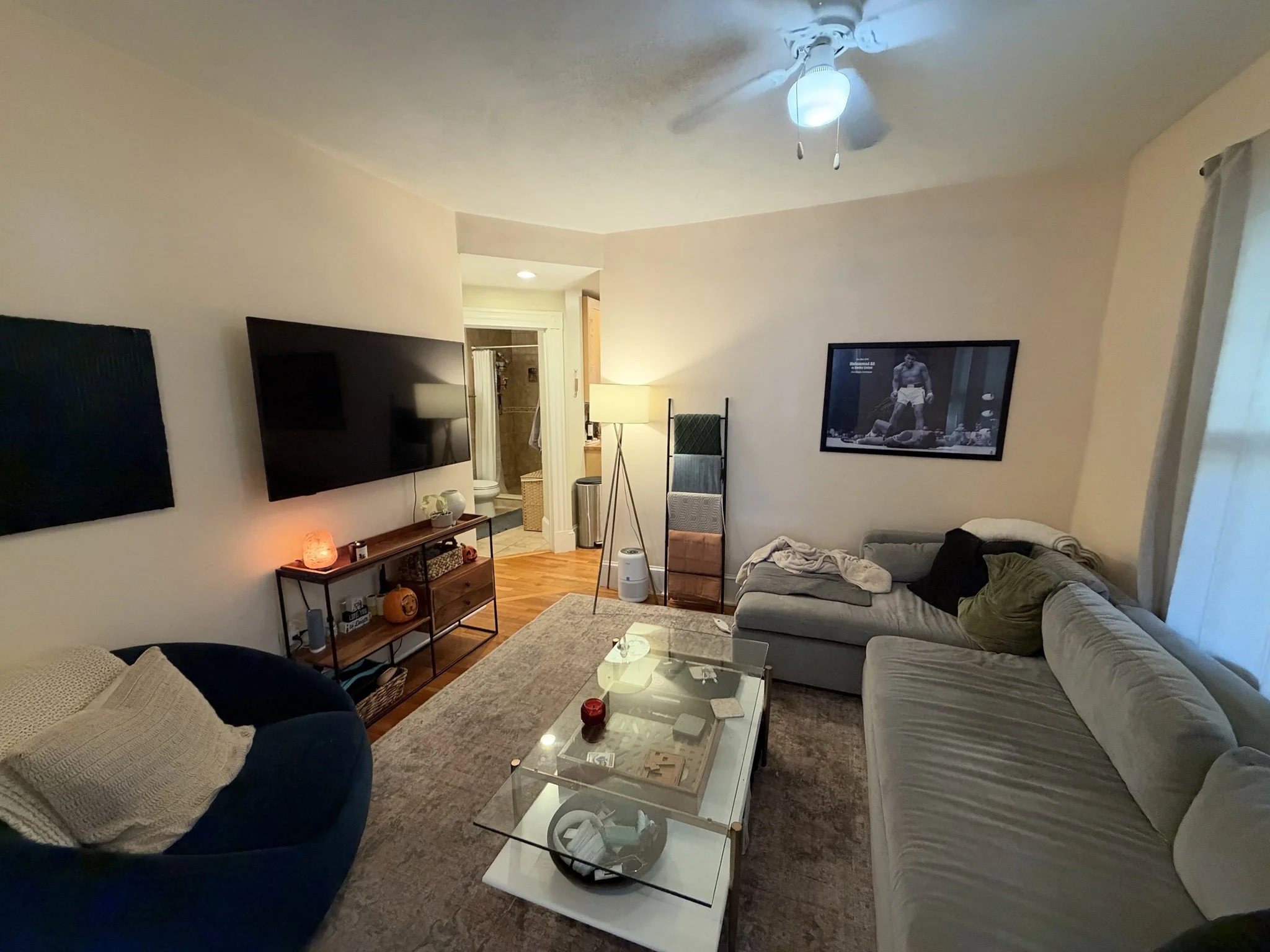 2 bed, 1 bath apartment for rent at 41 Creighton St Unit 0, North Cambridge — photo 3 of 12