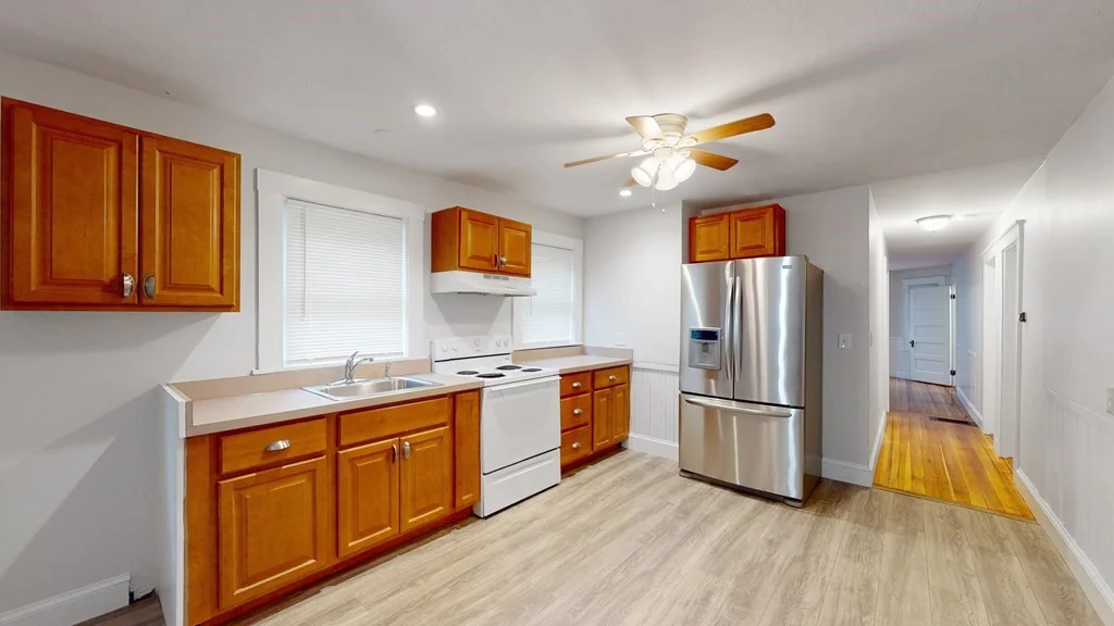 4 bed, 1 bath apartment for rent at 41 Crescent Ave Unit 1, South Braintree — photo 1 of 12