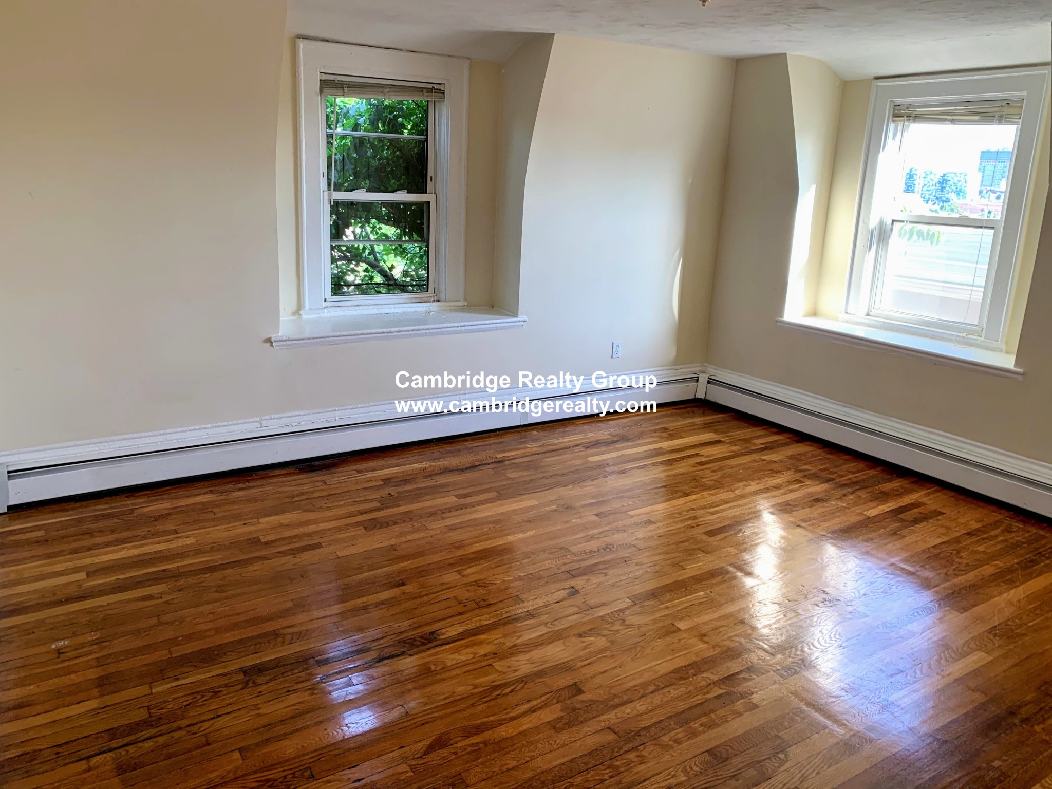 1 bed, 1 bath apartment for rent at 41 Crescent St Unit 3, Medford Street / The Neck — photo 4 of 17