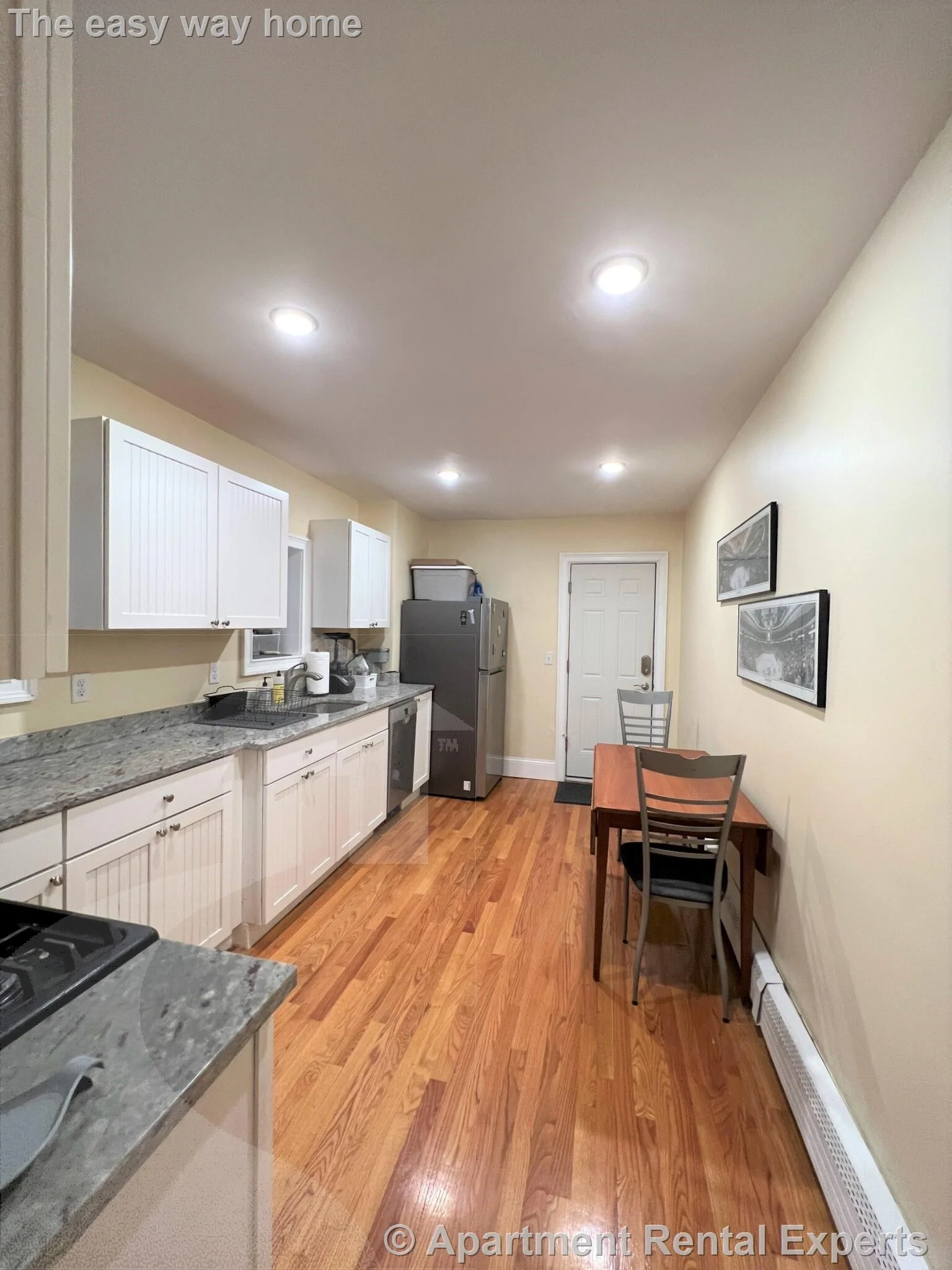 2 bed, 1 bath apartment for rent at 41 Cross St, East Somerville — photo 5 of 12