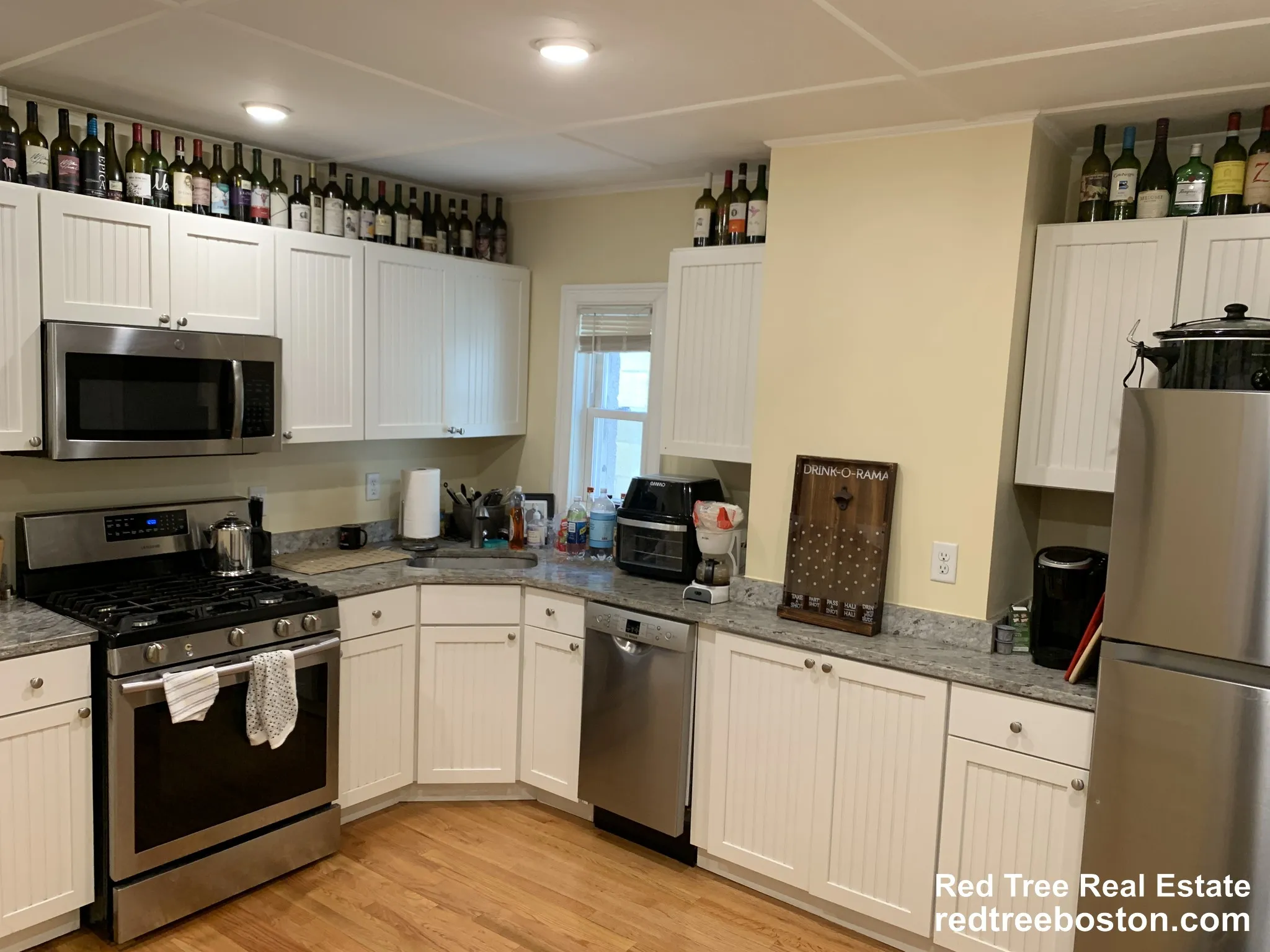 3 bed, 1 bath apartment for rent at 41 Cross St Unit 2, East Somerville — photo 3 of 25