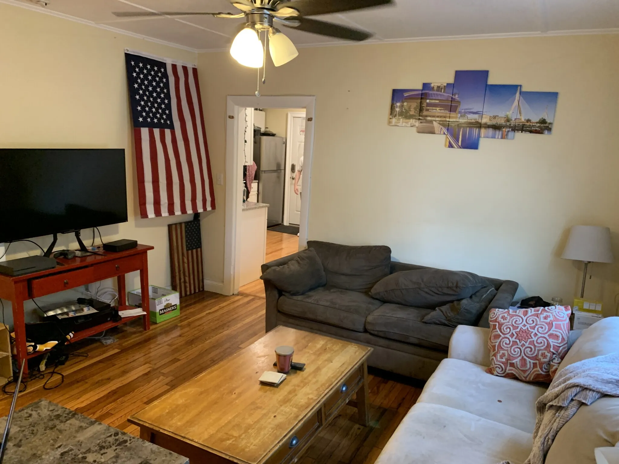 3 bed, 1 bath apartment for rent at 41 Cross St Unit A, East Somerville