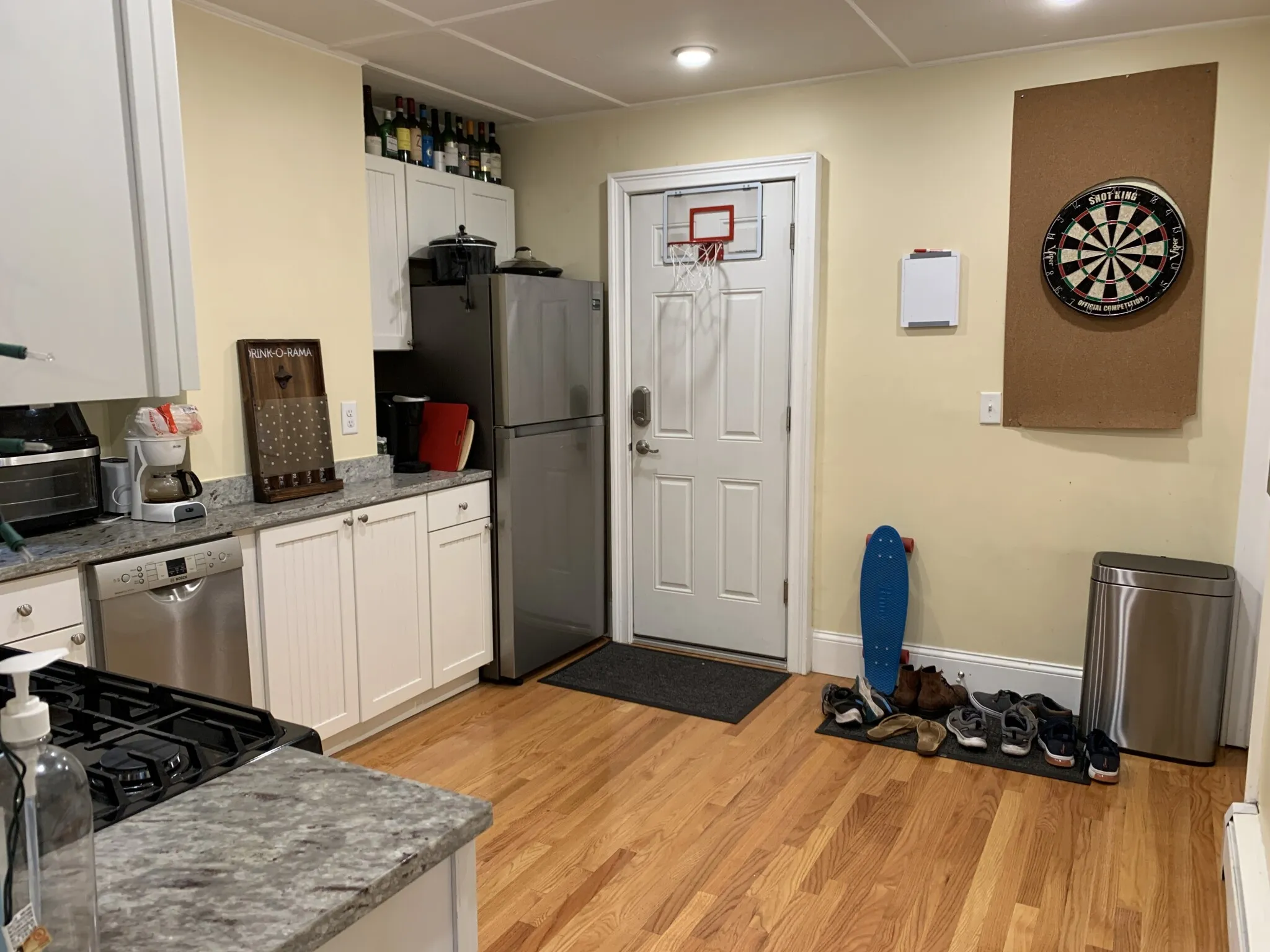 3 bed, 1 bath apartment for rent at 41 Cross St Unit A, East Somerville — photo 9 of 32
