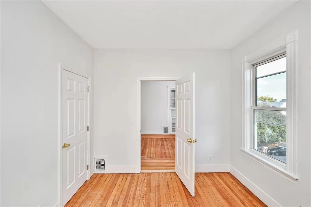 4 bed, 2 bath apartment for rent at 41 Dix St Unit 2, Dorchester — photo 16 of 19