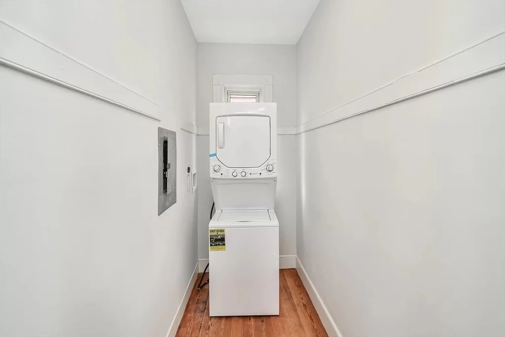 4 bed, 2 bath apartment for rent at 41 Dix St Unit 2, Dorchester — photo 19 of 19