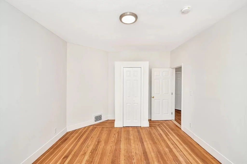 4 bed, 2 bath apartment for rent at 41 Dix St Unit 2, Dorchester — photo 12 of 19