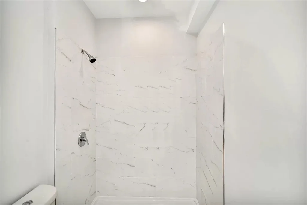 4 bed, 2 bath apartment for rent at 41 Dix St Unit 2, Dorchester — photo 18 of 19
